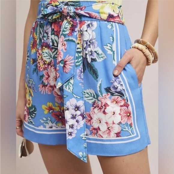 Anthropologie Pants - RARE!!! Maeve Anthropologie Blue Floral Tie
Front Shorts